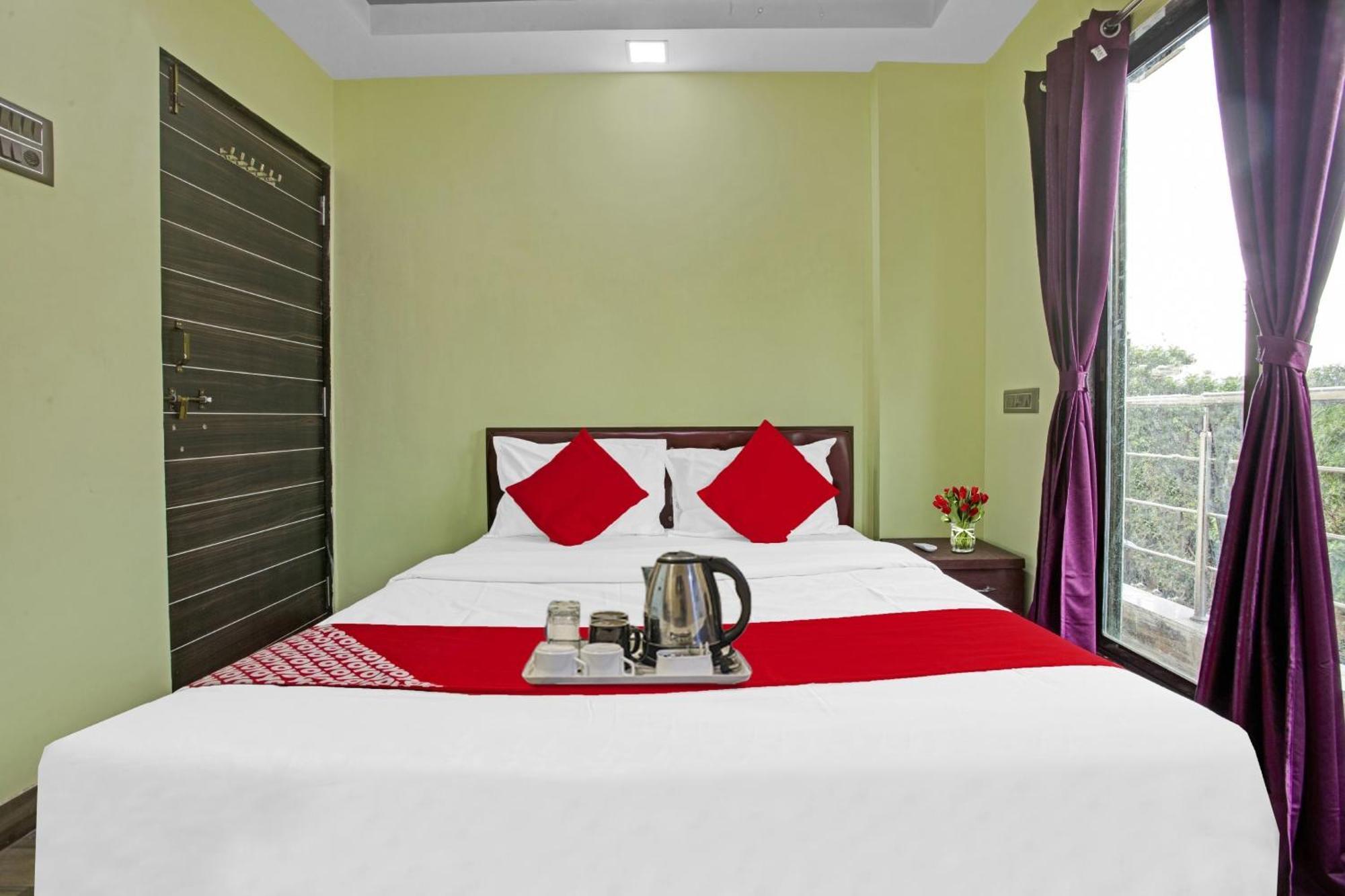 Hotel O Om Sai Residency Lodging And Boarding Taloje ภายนอก รูปภาพ
