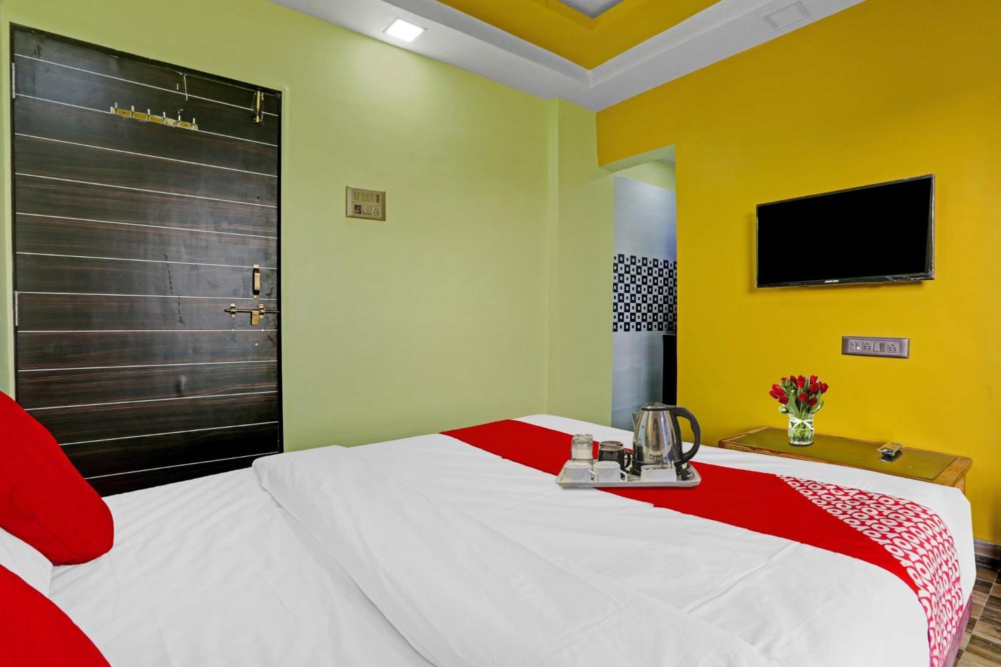 Hotel O Om Sai Residency Lodging And Boarding Taloje ภายนอก รูปภาพ