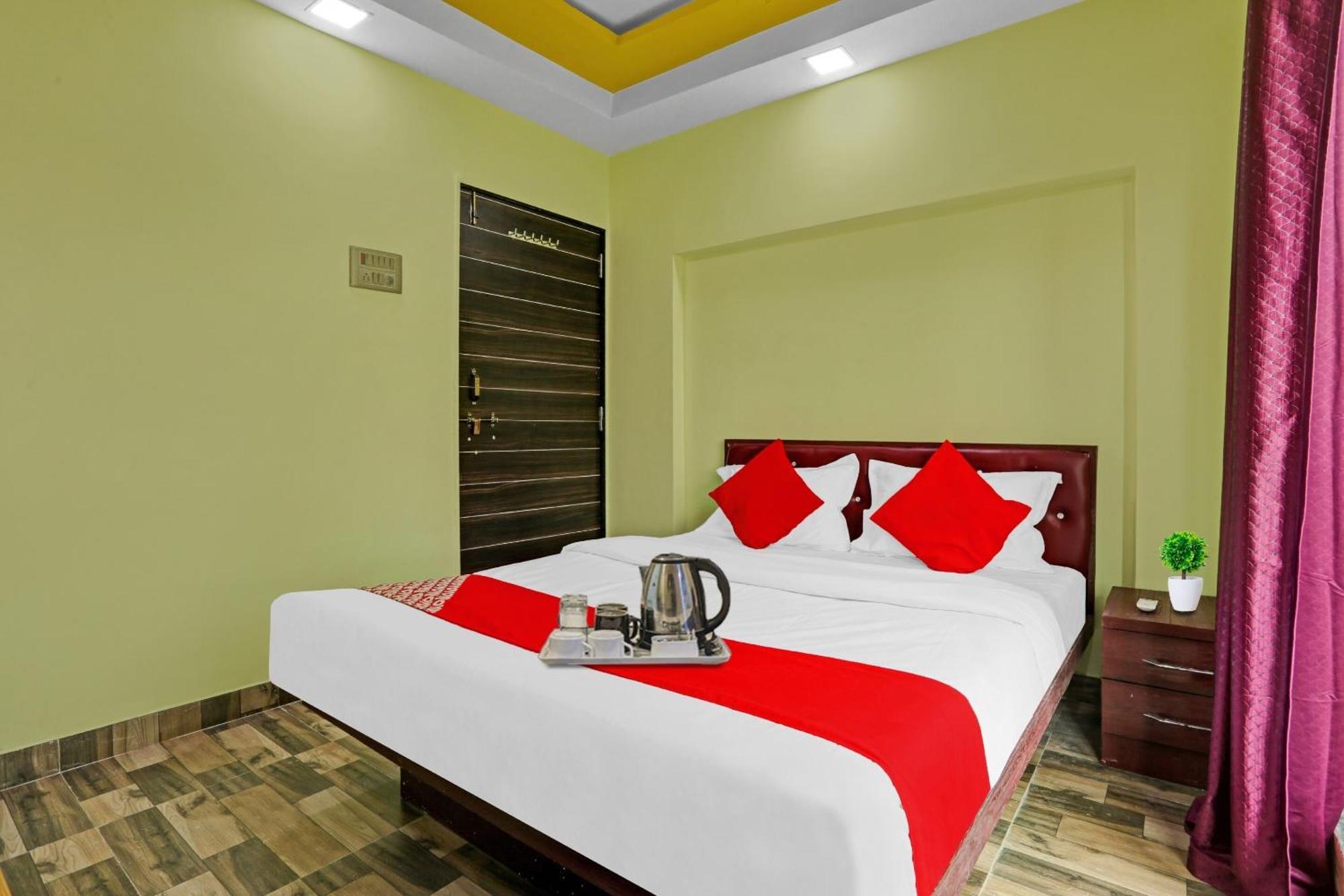 Hotel O Om Sai Residency Lodging And Boarding Taloje ภายนอก รูปภาพ